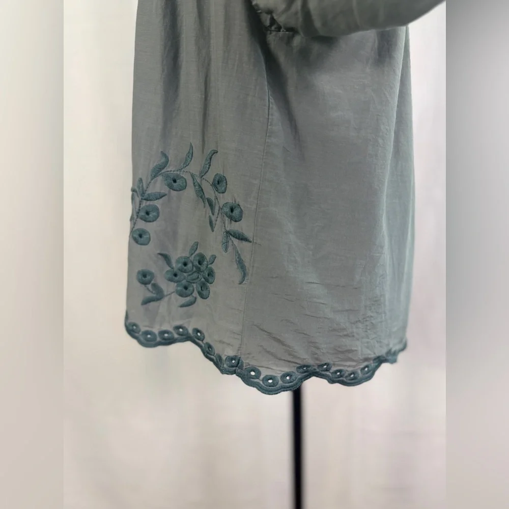 Hazel Sage Green Embroidered Crochet Lace Boho Peasant Blouse Top Size S